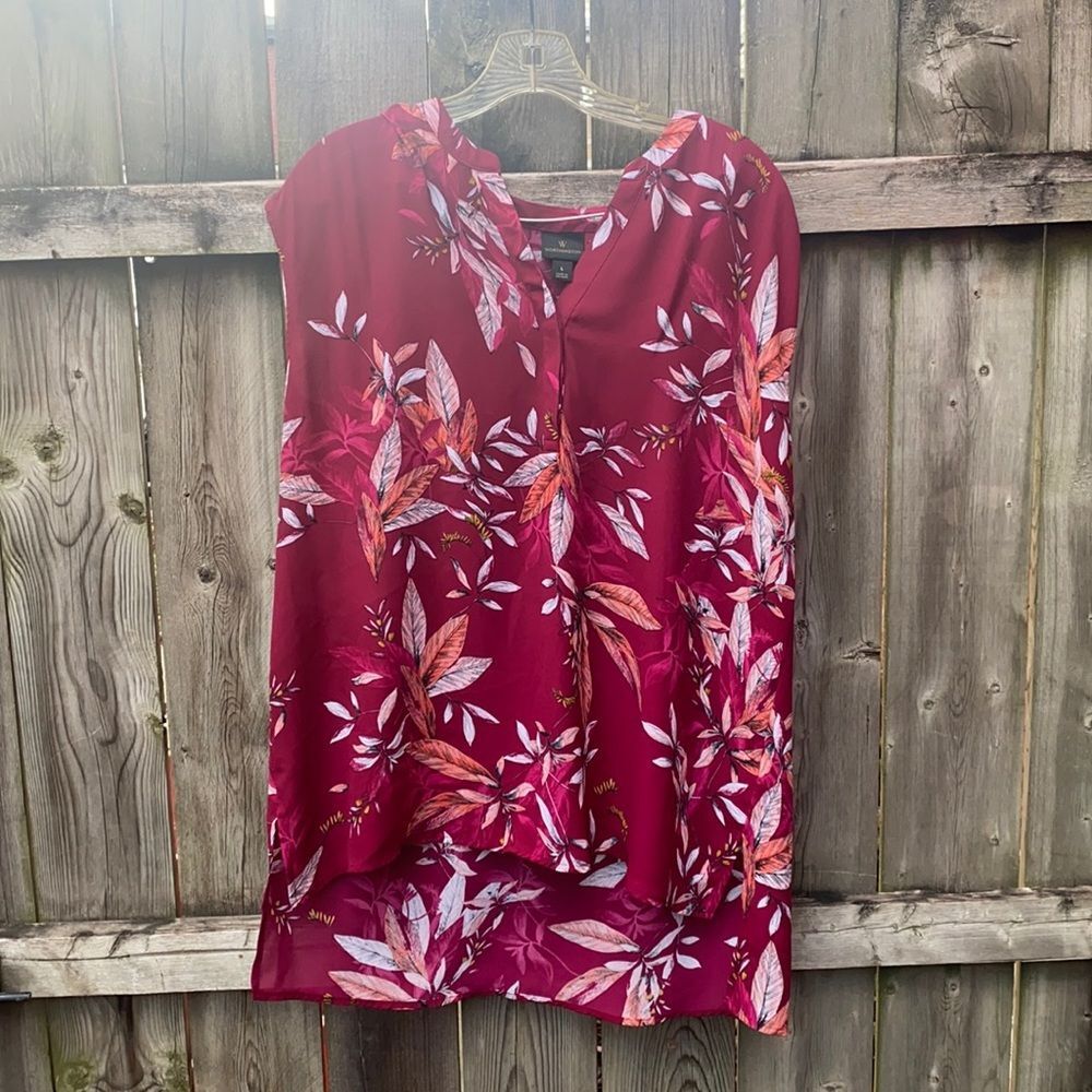 Worthington floral top sz. L
